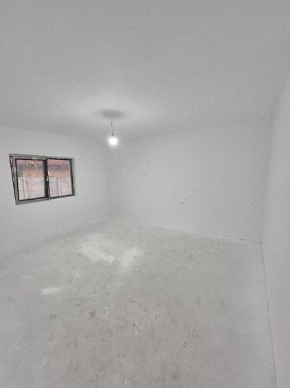 Casă cu 3 camere cu Teren 600 Mp în Exterior Vest