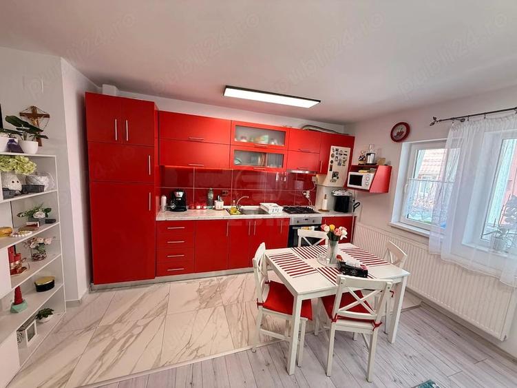 Apartament cu 2 camere semidecomandat în Florești