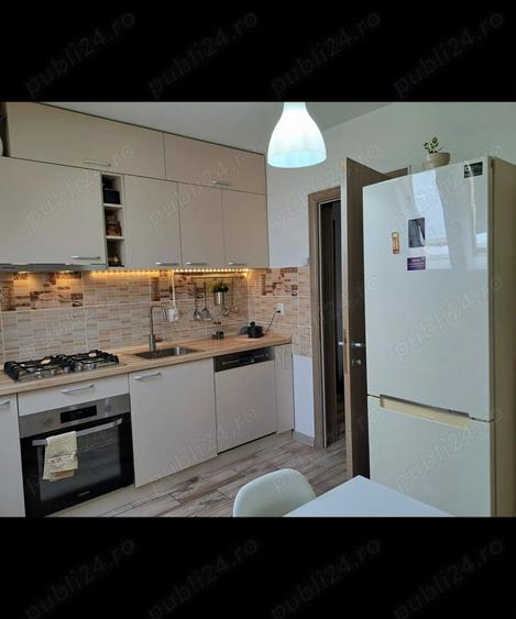 Apartament cu 2 camere semidecomandat în Spitalul Județean