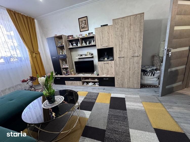 Apartament cu 2 camere decomandat în Mioriței