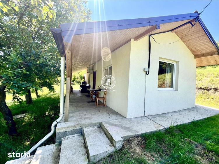 Casă cu 2 camere cu Teren 950 Mp în Probota
