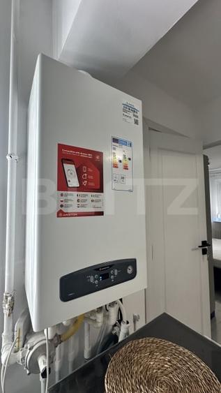 Apartament cu 3 camere decomandat, mobilat în 22 Decembrie