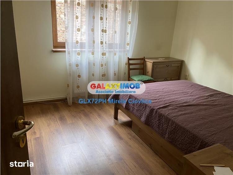 Casă cu 5 camere cu Teren 800 Mp în Republicii
