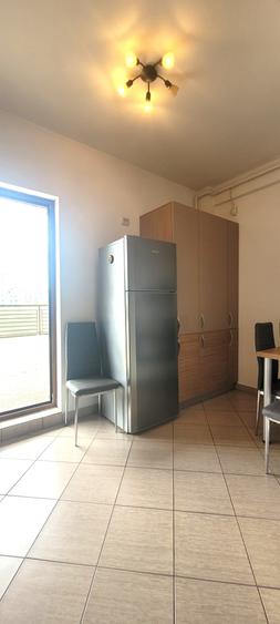 Penthouse cu 3 camere decomandat în Titan