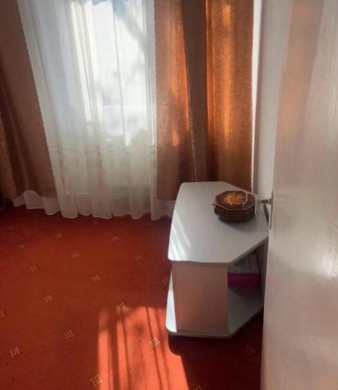 Apartament cu 2 camere decomandat, mobilat în Exterior Est