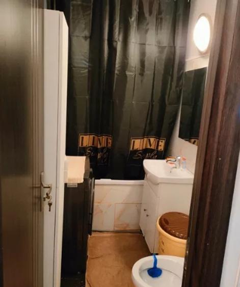 Apartament cu 3 camere semidecomandat în Dristor