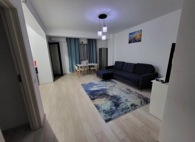 Apartament cu 2 camere semidecomandat în Central