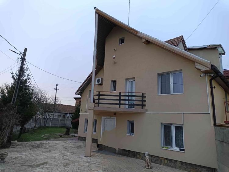 Hotel/Pensiune, de 24 mp, în Batiz