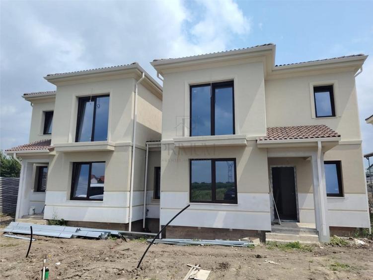 Duplex in zona centrala - despartit prin C.T - 5 camere - 9