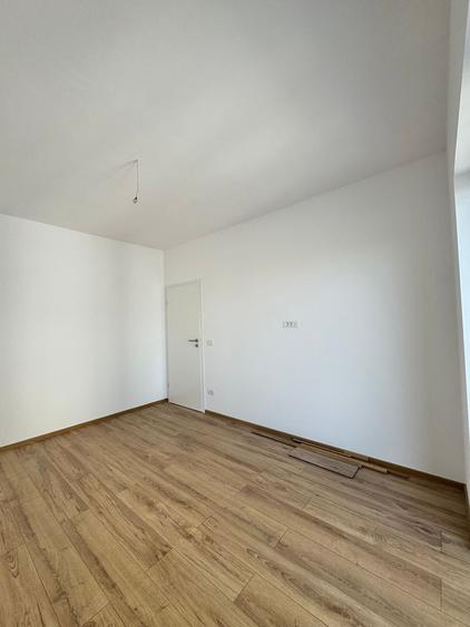 Apartament cu 2 camere semidecomandat în Giroc