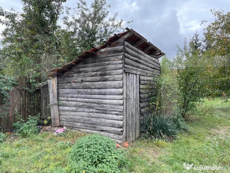 Casă cu 2 camere cu Teren 832 Mp în Ilieni