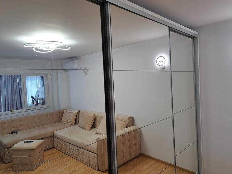 Apartament cu 4 camere decomandat în Pantelimon