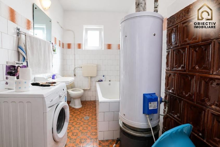 Casă individuală cu 5 camere cu Teren 2674 Mp în Poiana Teiului