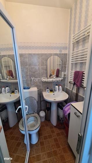Spatiu comercial de vanzare in Curtea de Arges.