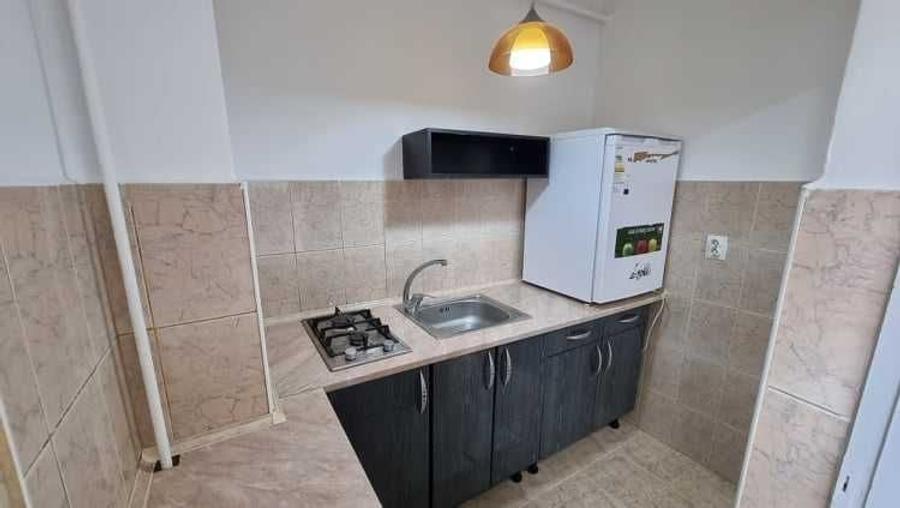 Garsonieră decomandată în Gării