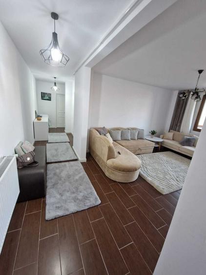 Apartament cu 2 camere decomandat în Exterior Vest
