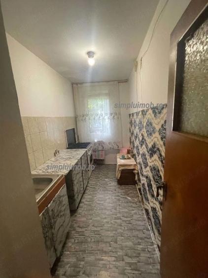 Garsonieră decomandată, mobilată în Berceni