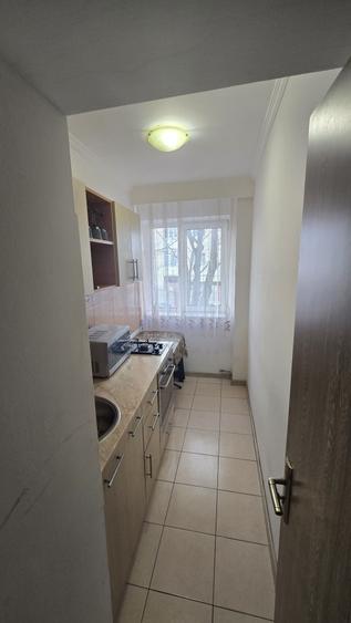 Apartament cu 2 camere semidecomandat în Găvana
