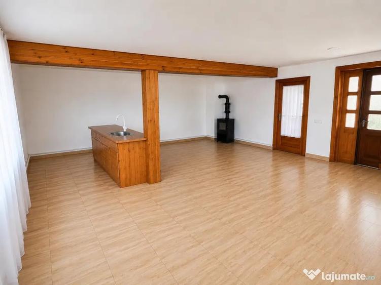 Casă cu 2 camere în Bălăceanca