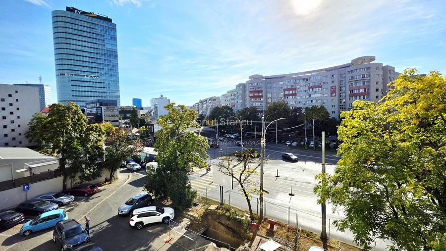 Ion Mihalache 38. 3 camere decomandat. La doi pasi de piata Victoriei