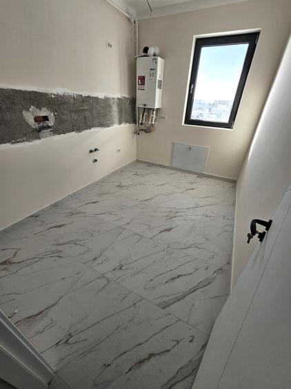 Apartament cu 2 camere decomandat în Haliu