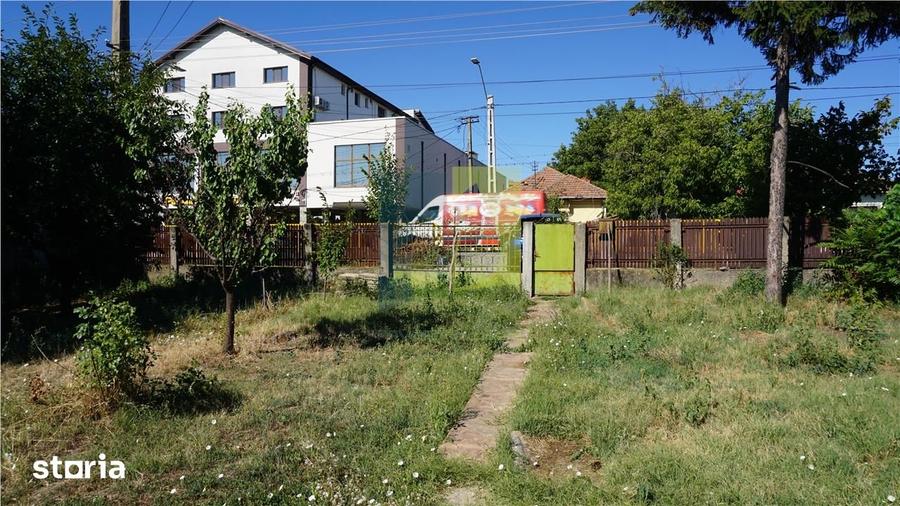 Teren de 3393 mp, în Podari