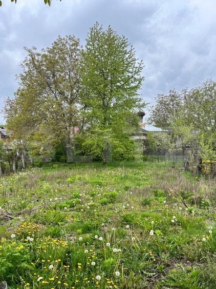 Casă individuală cu 2 camere cu Teren 714 Mp în Siret
