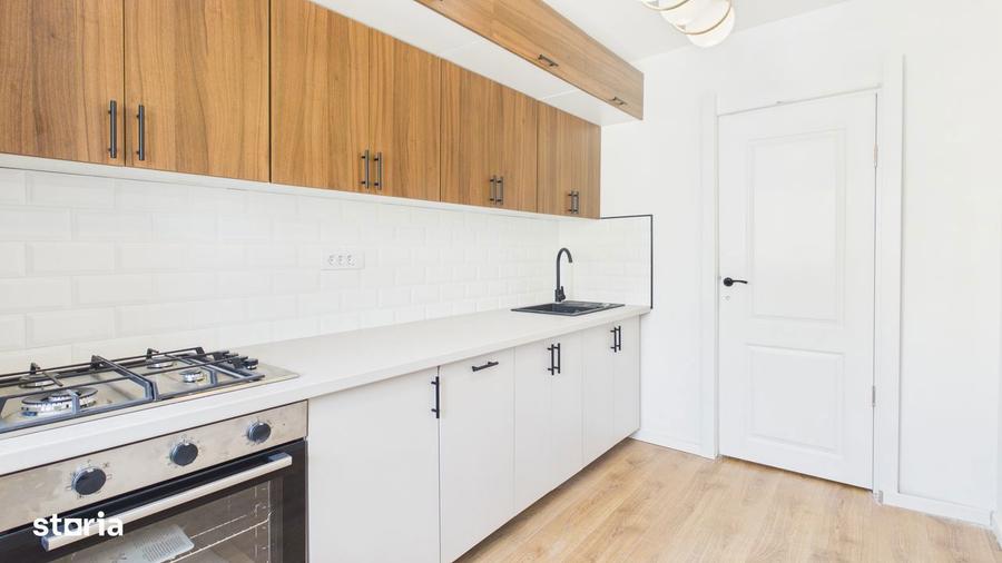 Apartament cu 3 camere semidecomandat în Pantelimon