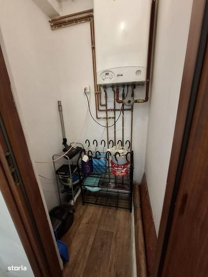 Apartament cu 3 camere decomandat în Gruia