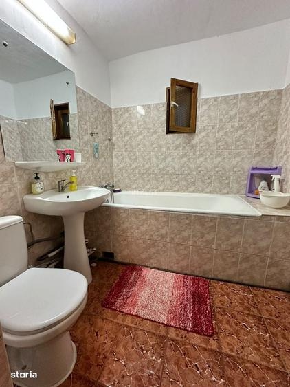 Apartament cu 2 camere decomandat în Canta