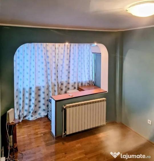 Apartament cu 2 camere semidecomandat în Hipodrom