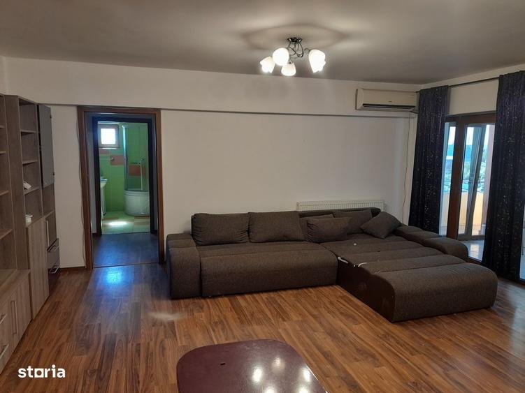 Apartament cu 2 camere în Micro 6