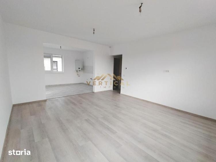 Casă cu 3 camere cu Teren 427 Mp în Berceni