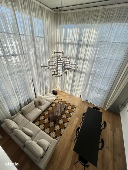 Apartament cu 4 camere în Pipera