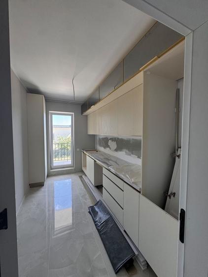 Apartament cu 2 camere decomandat în Ozana