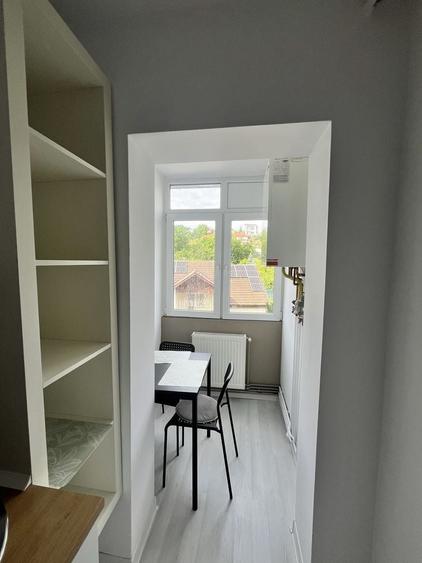 Garsonieră decomandată în Corunca