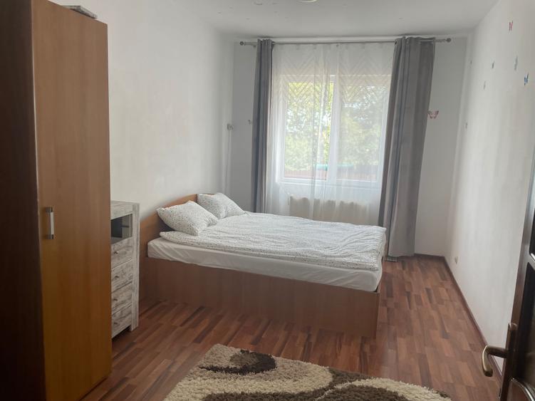 Casă cu 3 camere în Central