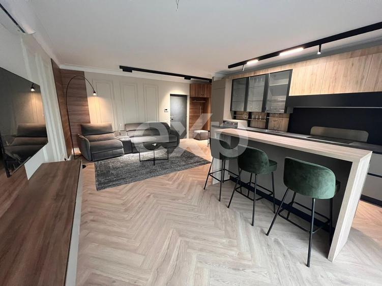 Apartament cu 2 camere semidecomandat, mobilat în Voluntari