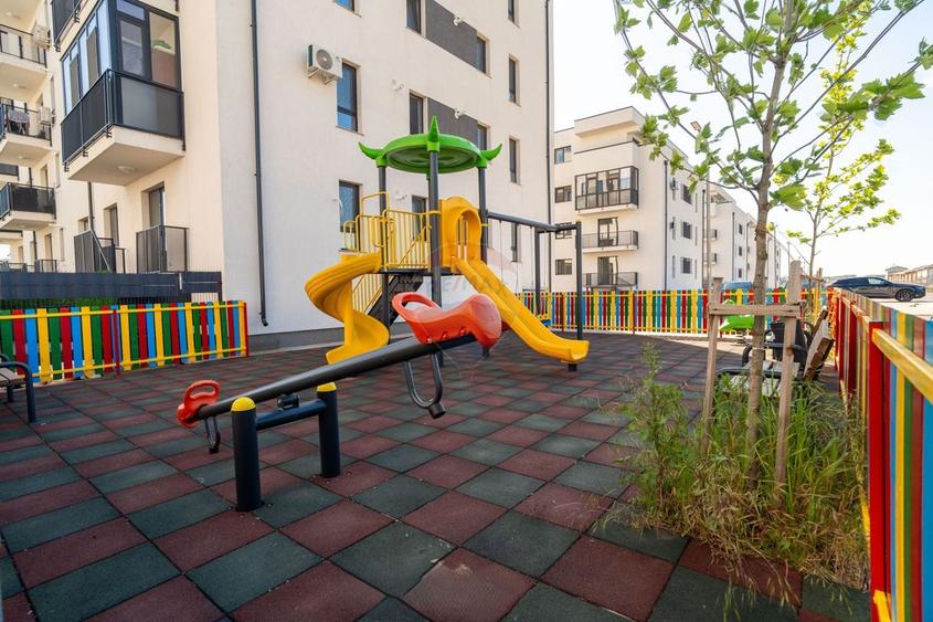 Apartament cu 2 camere decomandat în Dobroești