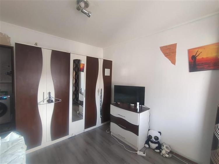Apartament cu 3 camere decomandat, mobilat în Nord