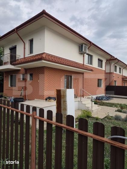 Casă cu 4 camere cu Teren 350 Mp în Bârnova