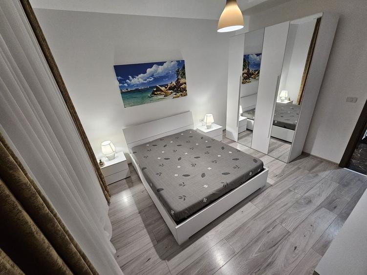 Apartament cu 3 camere decomandat în UTA