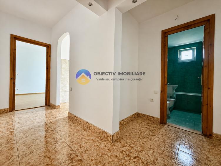 Apartament cu 2 camere decomandat în Precista
