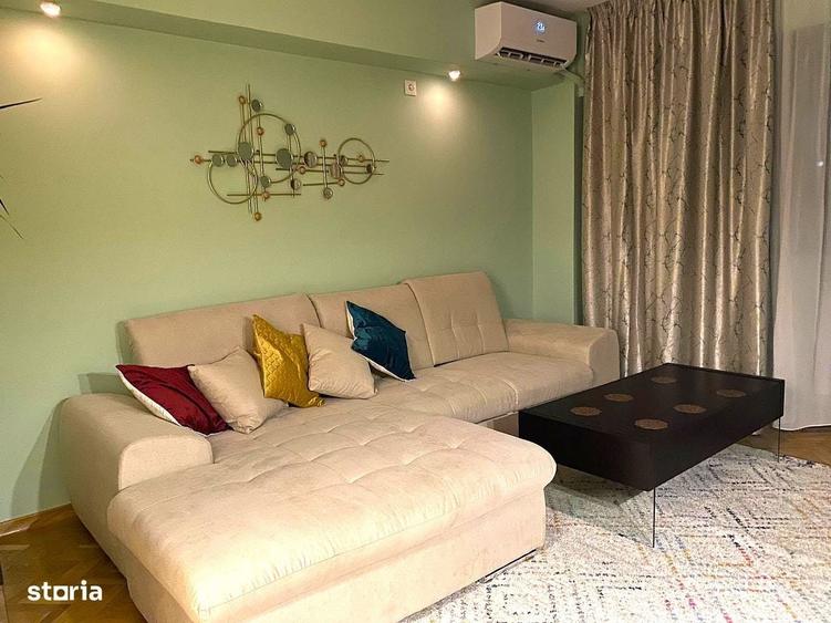 Apartament cu 3 camere în Victoriei