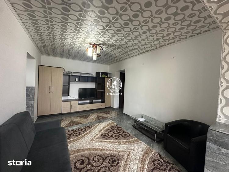 Apartament 3 camere de vanzare, Podu Ros - 2