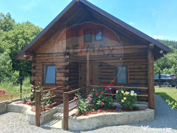 Casă cu 3 camere cu Teren 397 Mp în Poian