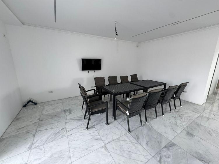 Casă individuală cu 4 camere cu Piscina în Cernica