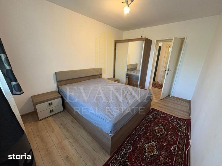 Apartament de INCHIRIAT | Bd. Independen?ei | etaj intermediar - 4