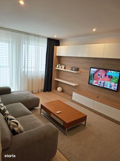 Apartament cu 3 camere decomandat în Găvana