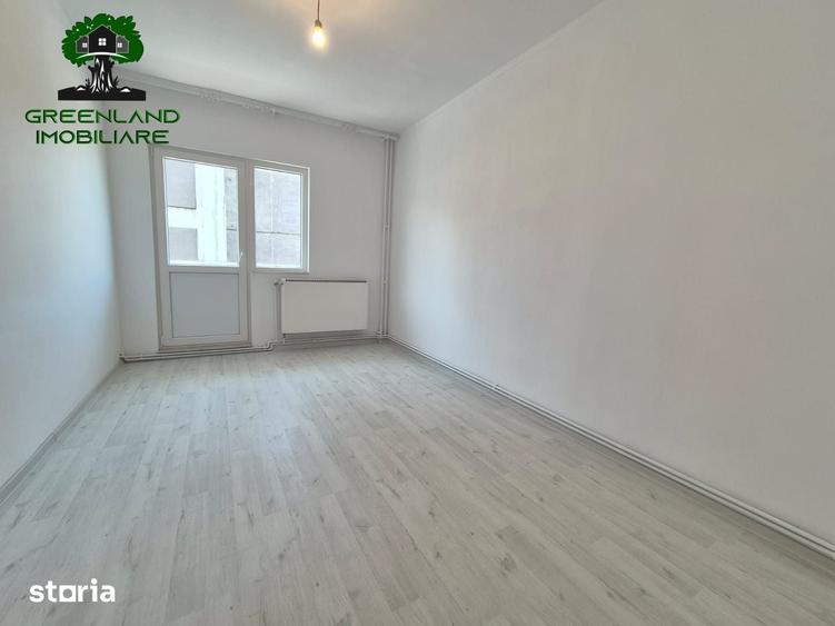 Apartament cu 3 camere decomandat în Frumoasa